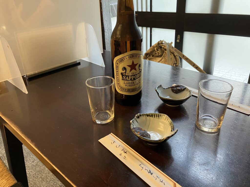 東京神田まつや本店ビールとおとおし